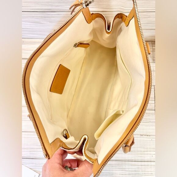 044-Coach:11818 Hampton Optic Brown Signature C Jacquard Cream Leather Handbag - Picture 9 of 12